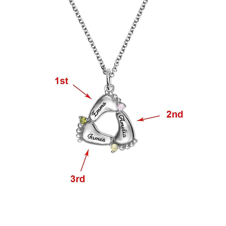 Olivenorma Collana personalizzata e incisa con pietre portafortuna a forma di piedini di bambino