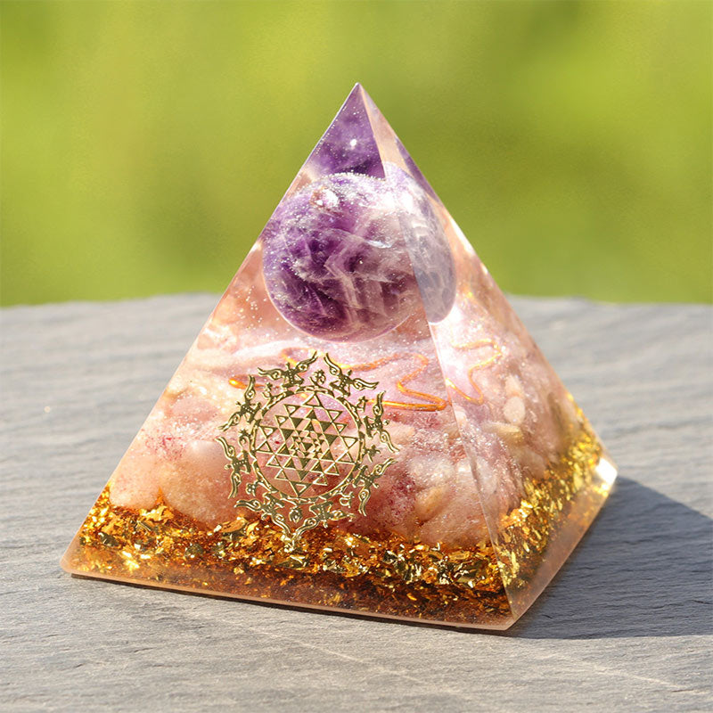 Piramide di orgone di quarzo fragola, ametista Olivenorma 