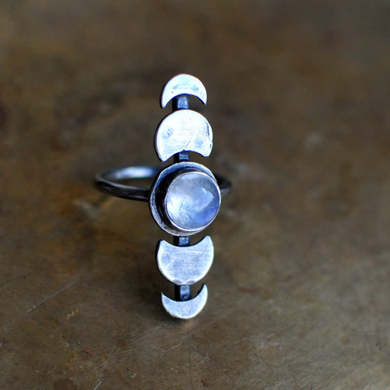 Anello energetico femminile con pietra di luna crescente Olivenorma 