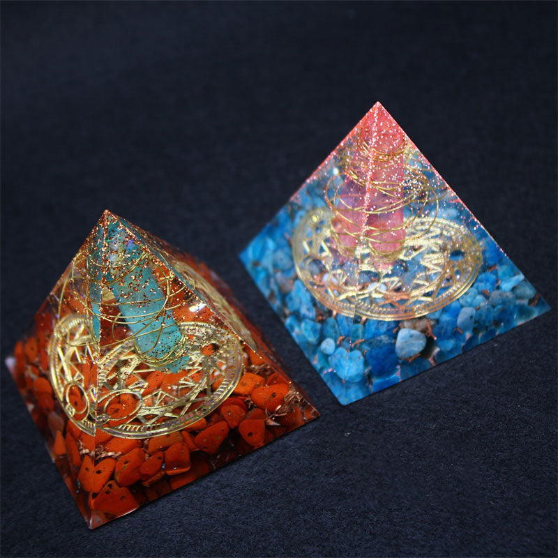 Piramide di Orgone in Quarzo Rosso Olivenorma con Lapislazzuli 