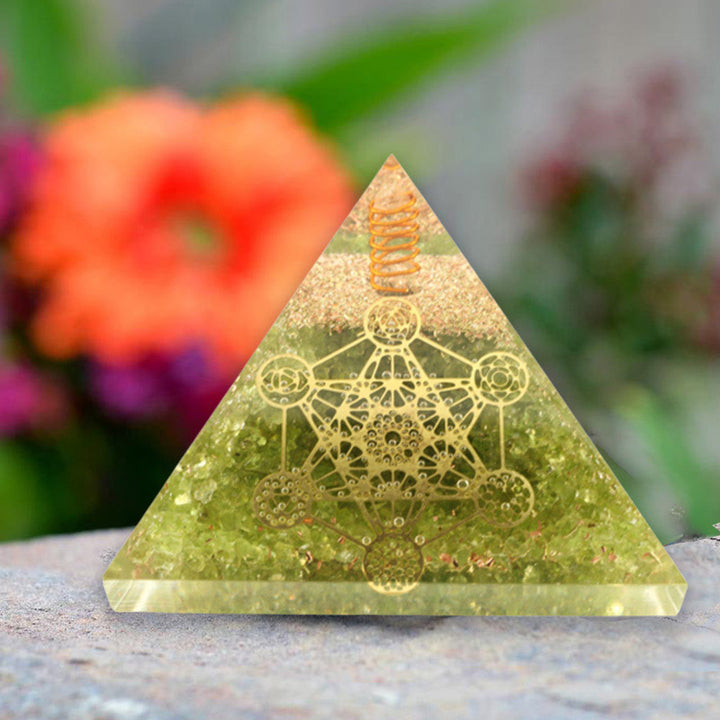 Olivenorma Peridot Cubo di Metatron Piramide Orgonica