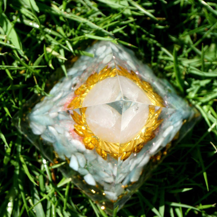 Olivenorma Acquamarina Quarzo Rosa Simbolo Loto Piramide Orgonica