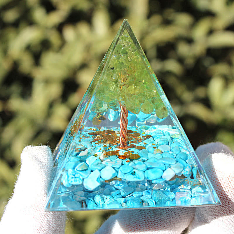 Olivenorma Peridoto Amazzonite Albero della Vita Piramide Orgonica