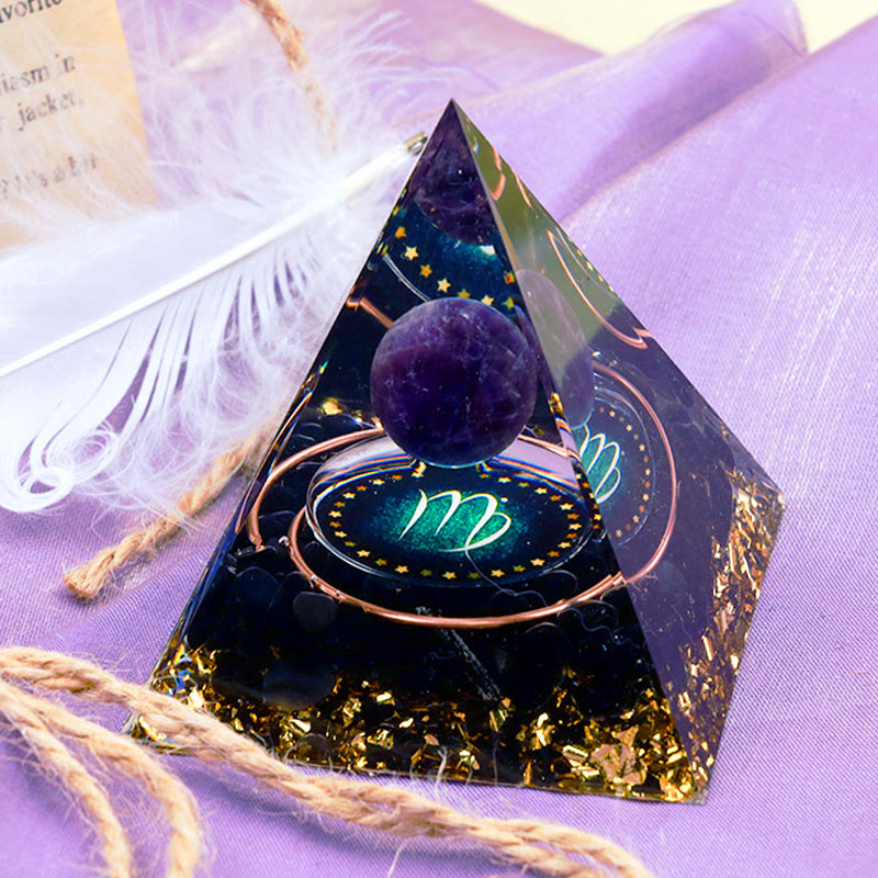 Sfera di ametista Olivenorma con piramide di orgone dello zodiaco Vergine in ossidiana