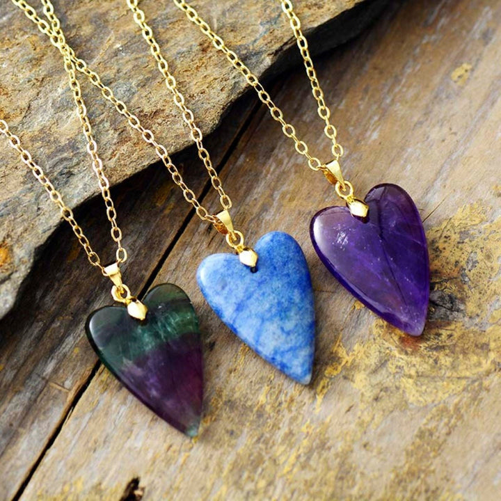 Collana con ciondolo a forma di cuore in cristallo curativo Olivenorma