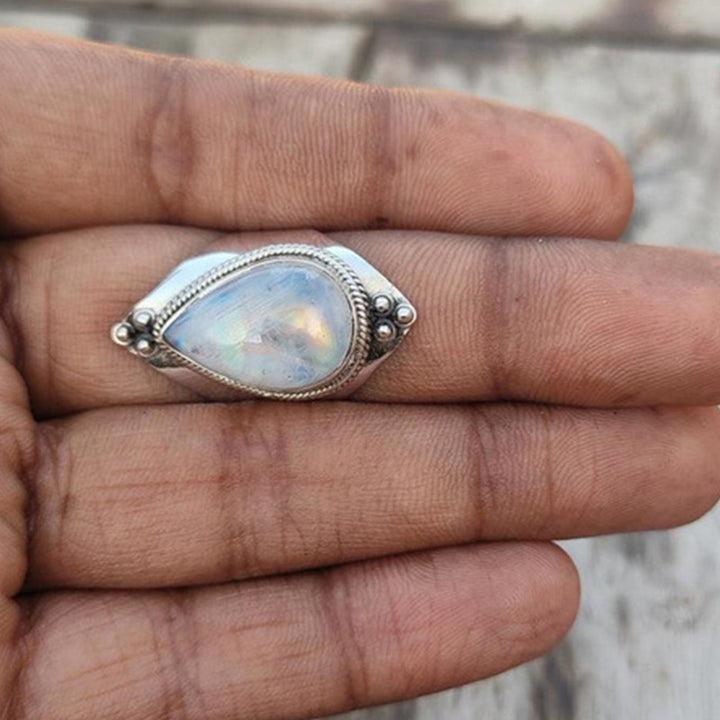 Anello retrò in pietra di luna Olivenorma
