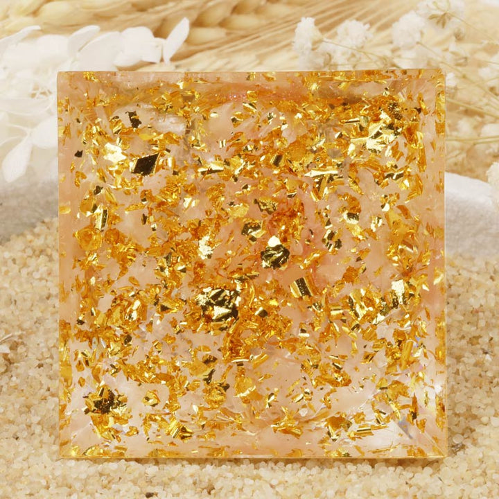Piramide di orgone in quarzo trasparente ametista Olivenorma