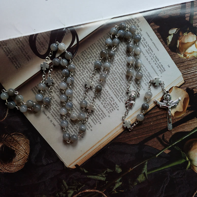 Collana rosario con croce di Gesù in argento e pietra di luna grigia Olivenorma 