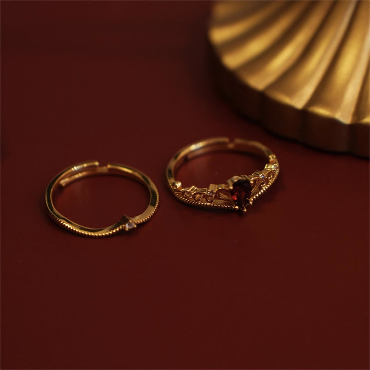 Olivenorma Red Garnet Crown Anello regolabile impilabile
