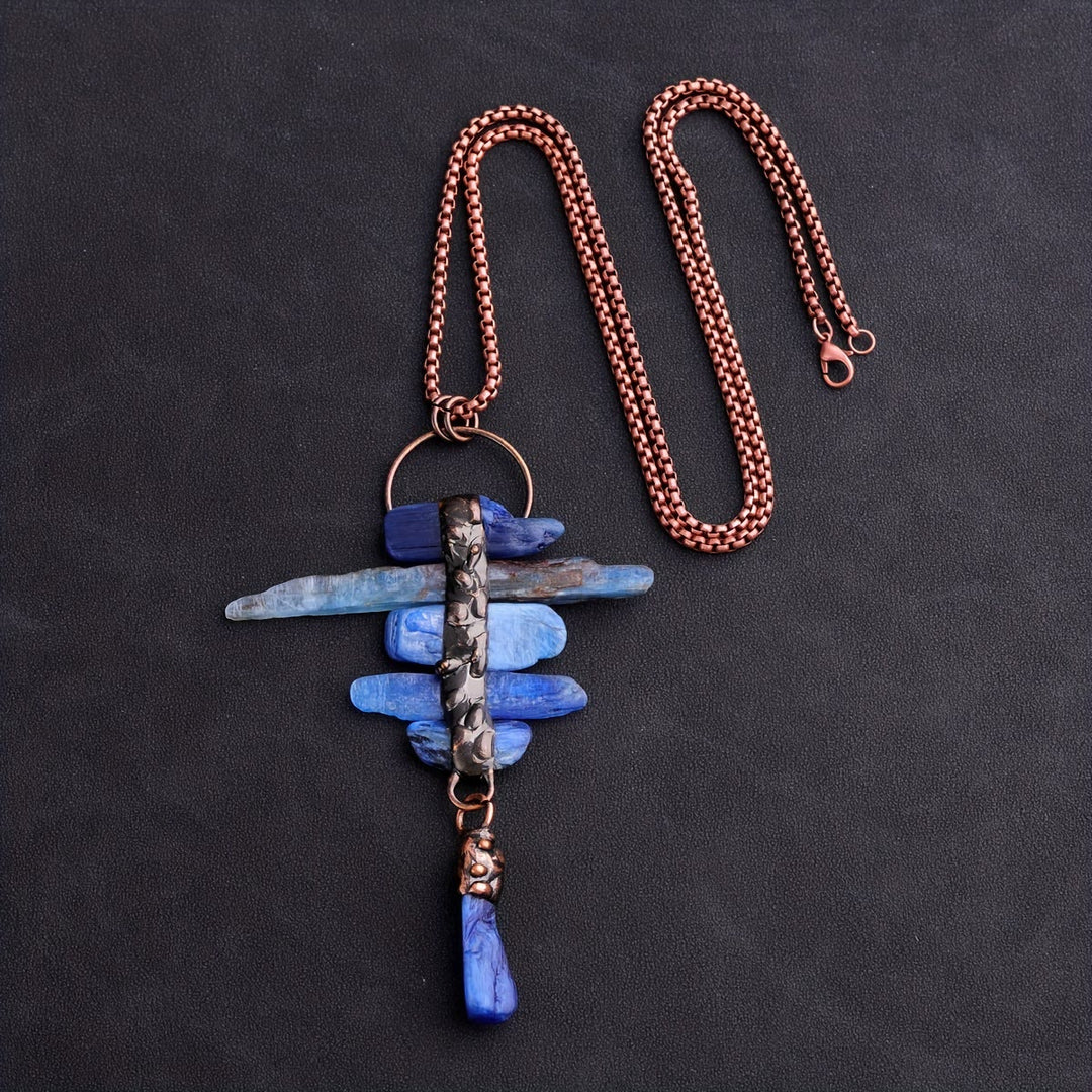Collana con nappa a sei maglie in pietra originale cianite irregolare Olivenorma