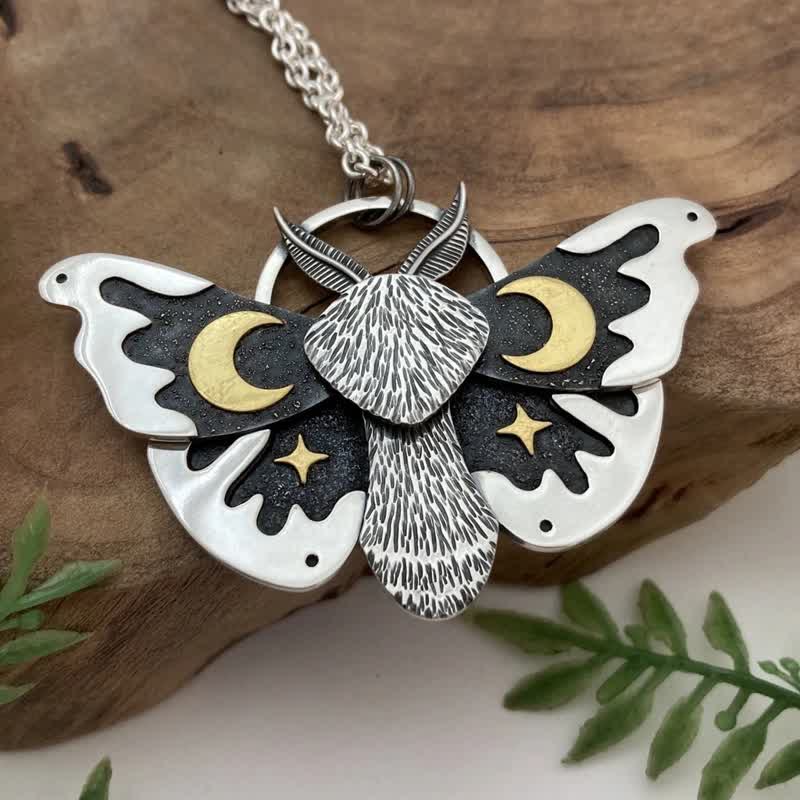 Collana Olivenorma Bohemia Vintage in argento con falena - image 2