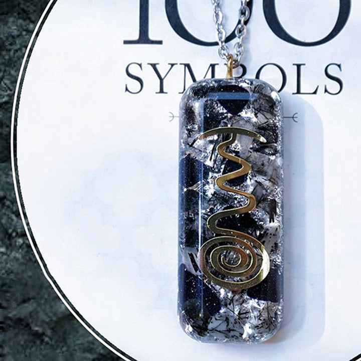 Collana di orgone del cavaliere nero Olivenorma