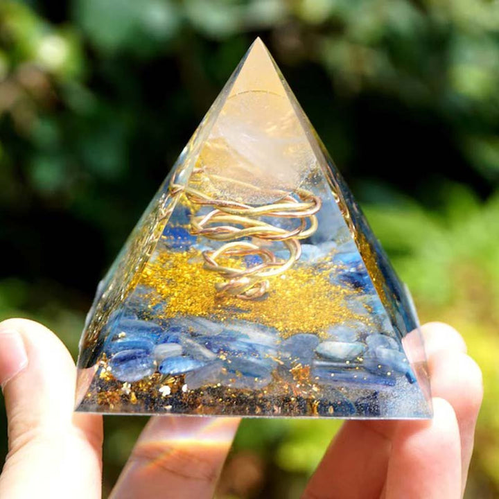Piramide di orgone in quarzo rosa e cianite Olivenorma