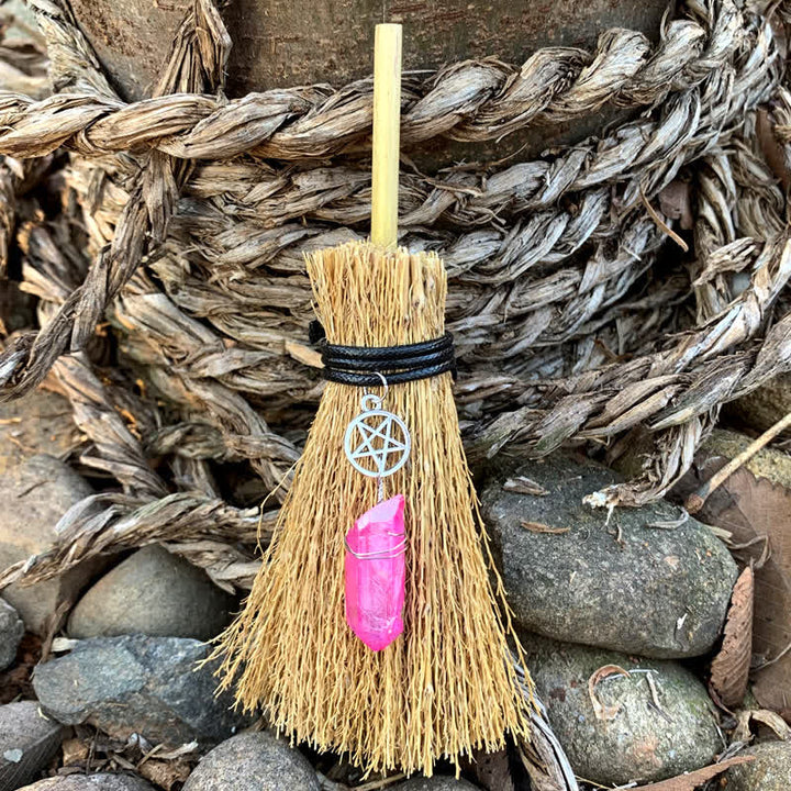 Olivenorma Mini scopa fatta a mano in cristallo ornamentale