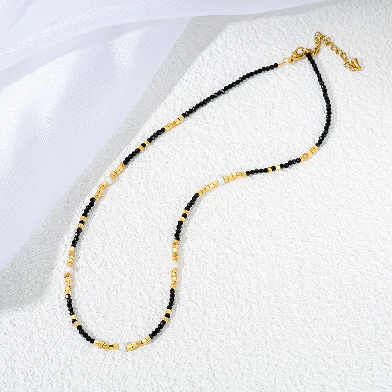 Collana con clavicola in perline di ossidiana nera Olivenorma 