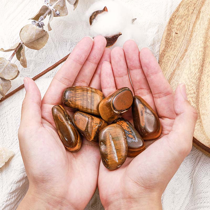 Olivenorma Tiger Eye Pietra naturale burattata incastonata