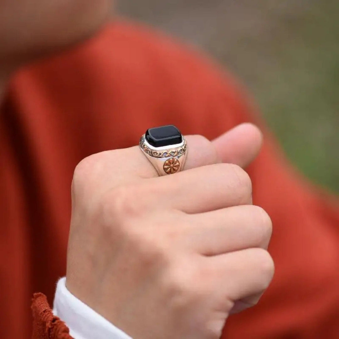 Olivenorma "Man Of Distinction" Anello con sigillo in ossidiana vintage da uomo 