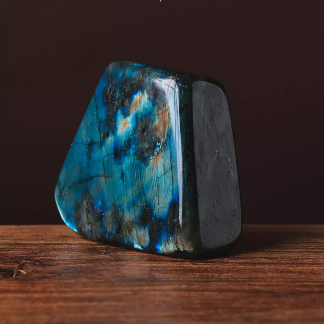 Decorazione in pietra preziosa grezza naturale di labradorite Olivenorma