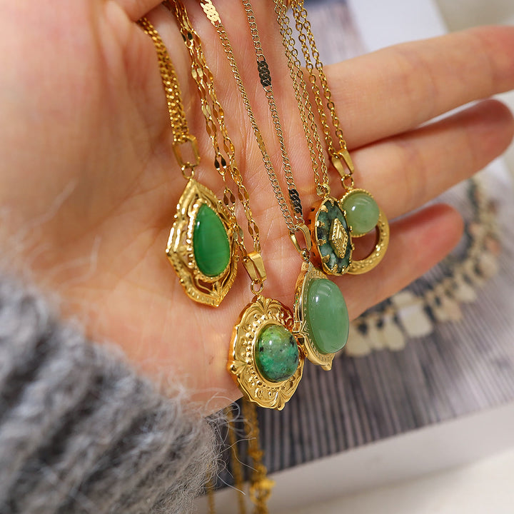 Collana con ciondolo ovale turchese africano verde Olivenorma 