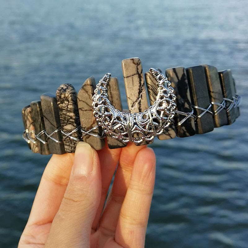 Olivenorma - Corona da sposa con accessorio a forma di luna e libellula in cristallo naturale 