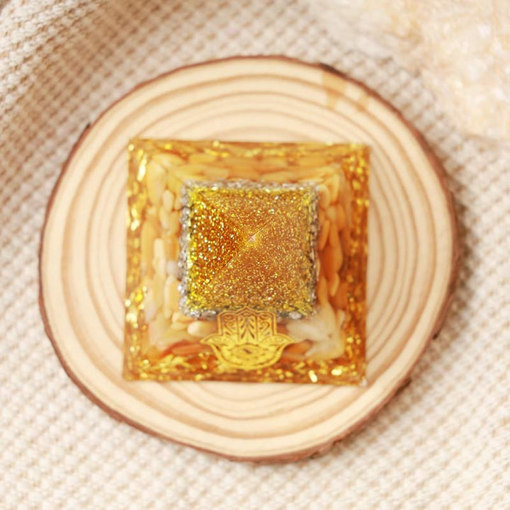 Olivenorma Giada Gialla Hamsa Piramide di Orgone di Protezione 