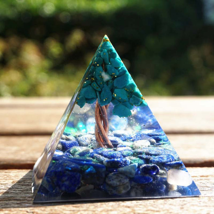 Olivenorma Lapislazzuli con piramide di orgone albero della vita turchese 