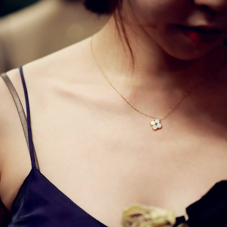 Olivenorma Collana in argento sterling S925 con quadrifoglio e opale