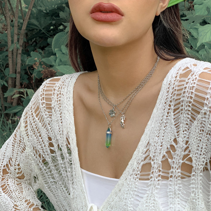 Olivenorma Set di collana con ciondolo a forma di fiore di rana in cristallo artificiale elettroplaccato colorato 