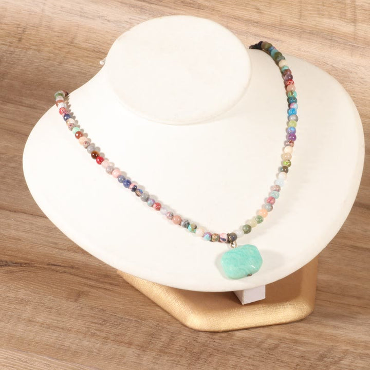 Olivenorma Collana girocollo con ciondolo geometrico in amazzonite Mala