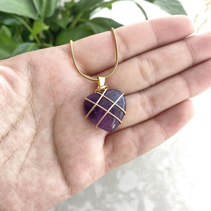 Collana con pietre preziose di cristallo naturale a forma di cuore Olivenorma
