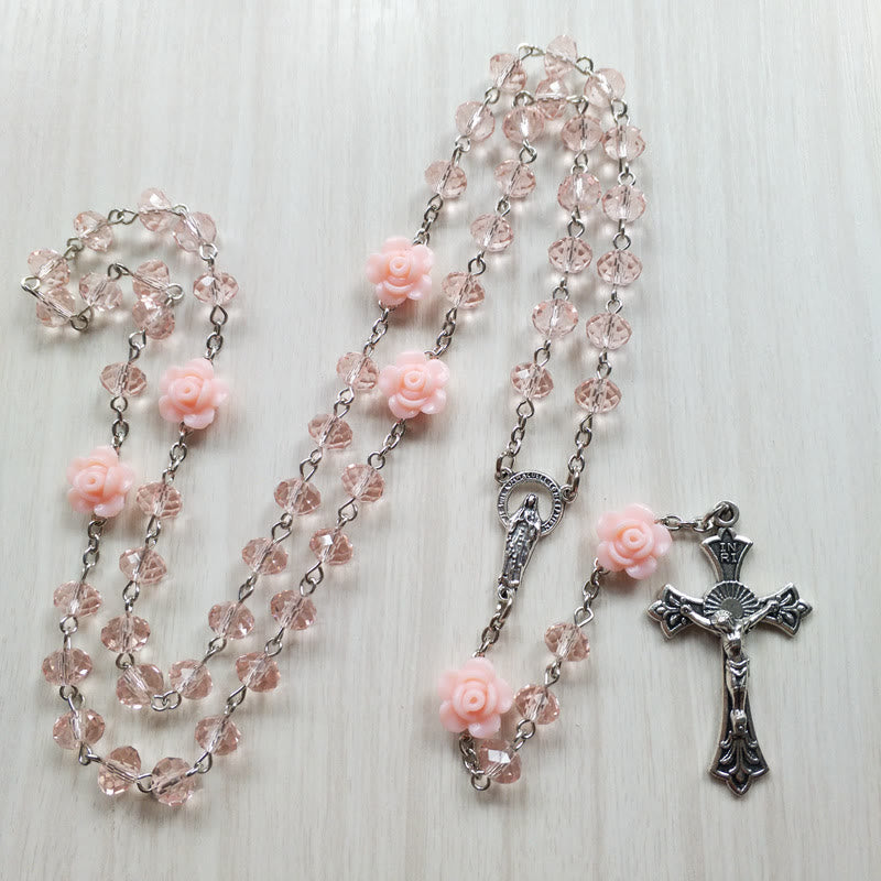 Collana rosario con ciondolo a croce di Gesù in quarzo rosa Olivenorma 