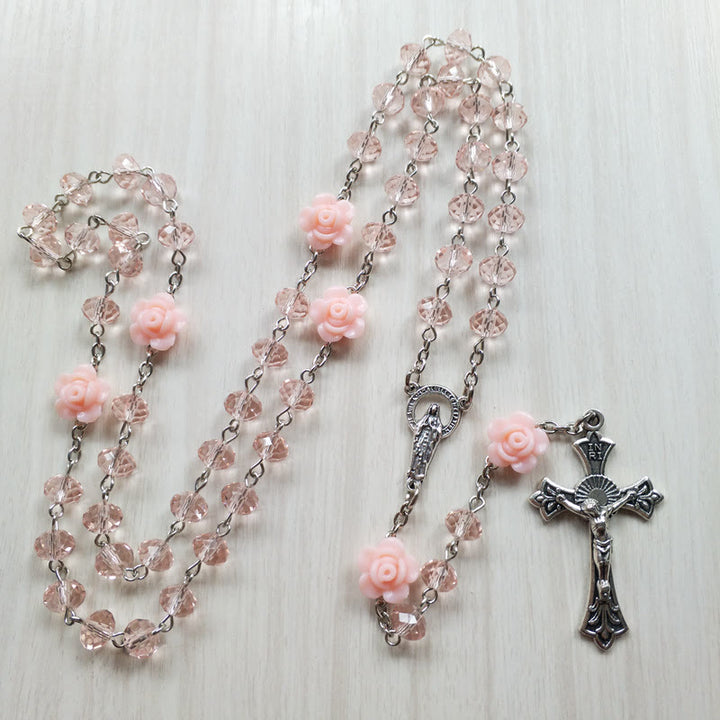 Collana rosario con ciondolo a croce di Gesù in quarzo rosa Olivenorma 