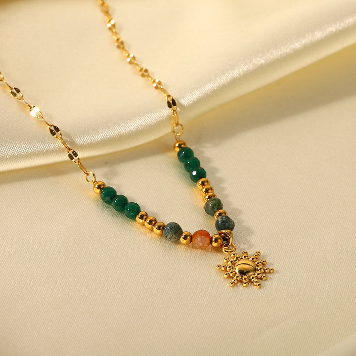 Collana con ciondolo in pietra del sole con labradorite e smeraldo Olivenorma