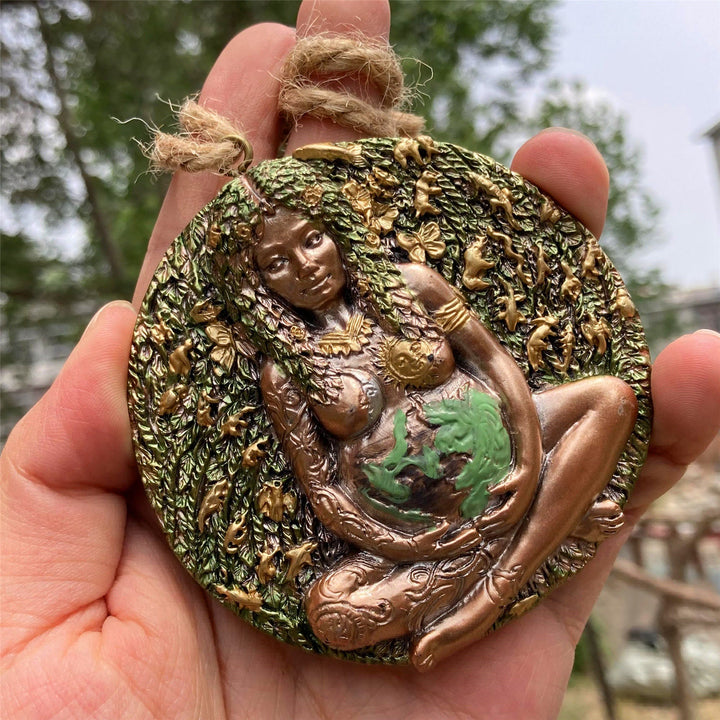 Olivenorma Statua della Dea Gaia Pendente Decorazioni in Resina Decorazione da Parete