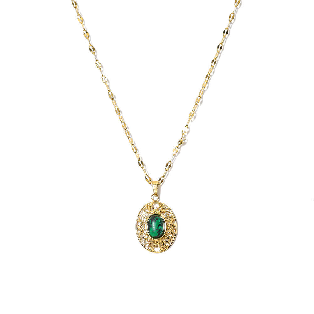 Collana con ciondolo ovale turchese africano verde Olivenorma 
