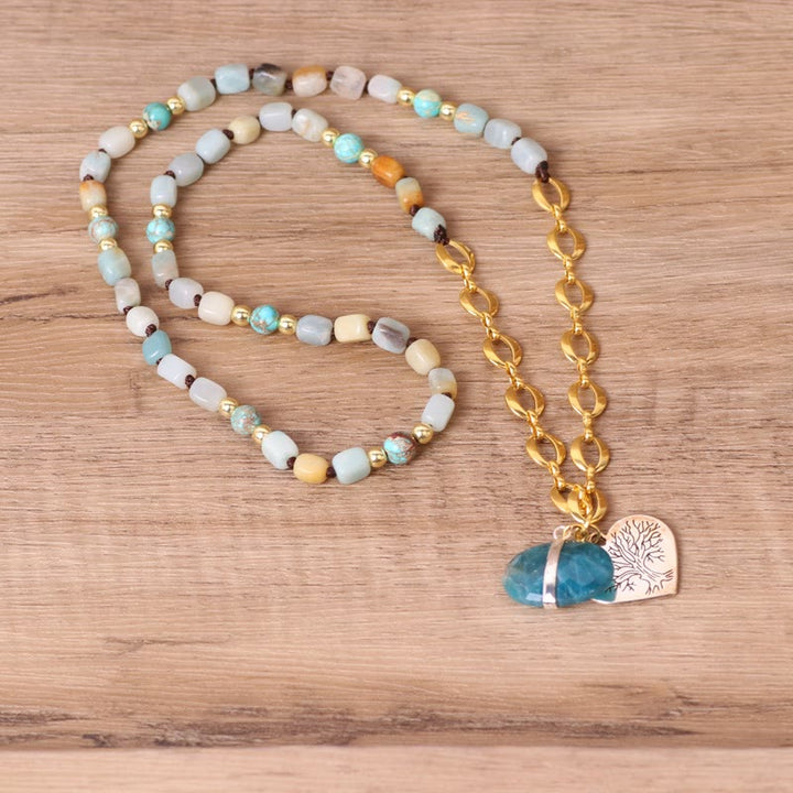 Collana Mala con ciondolo a forma di cuore con perline di pietra irregolare Olivenorma