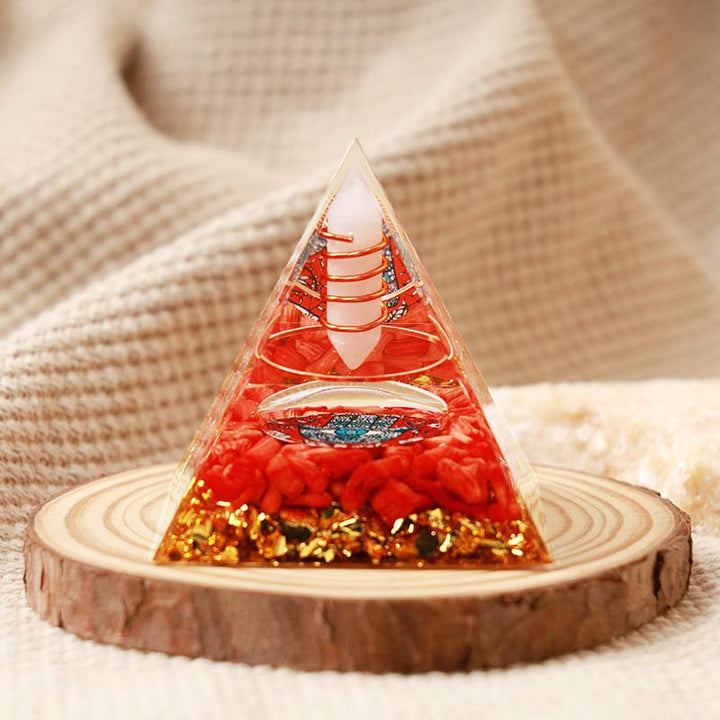 Olivenorma Opale con Corallo Rosso Hamsa Orgone Piramide 