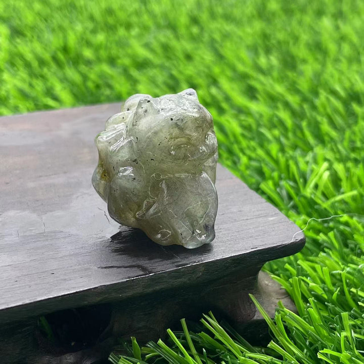 Olivenorma Pietra Naturale 3cm Decorazione in Pietra Preziosa a Forma di Volpe a Nove Code 