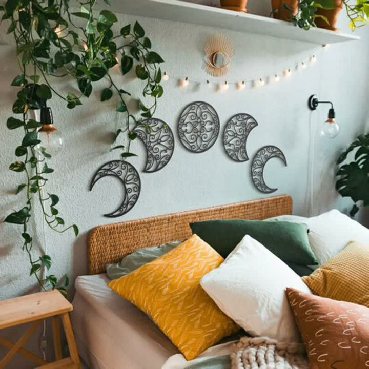 Decorazione da parete con fasi lunari in legno