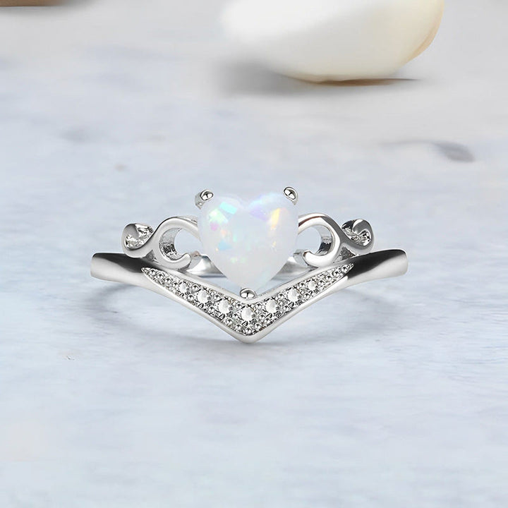 Anello Olivenorma "Peace of Mind" con corona di cuore in opale 