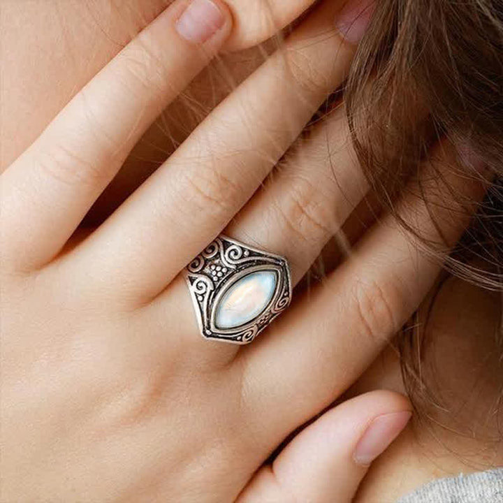 Anello di protezione curativa in pietra di luna Olivenorma