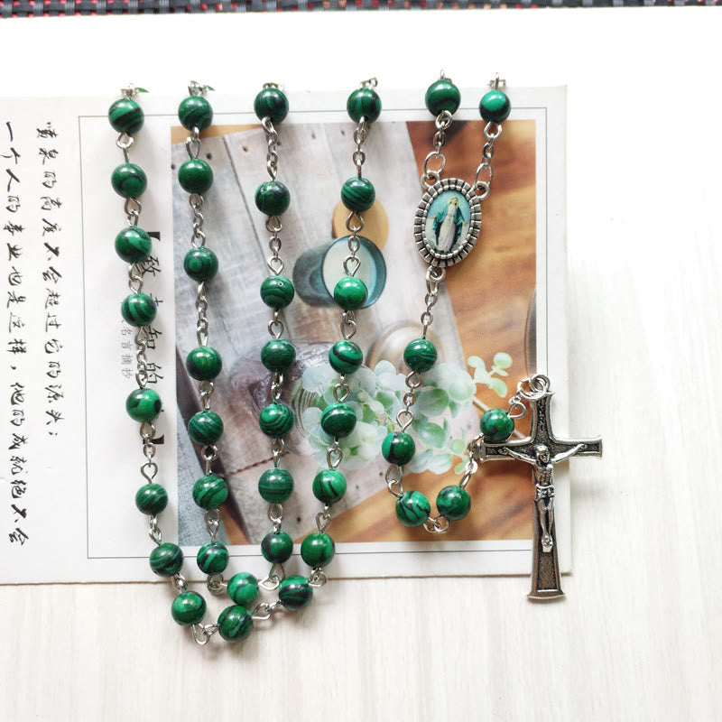 Collana con ciondolo a croce rosario in malachite Olivenorma da 6 cm 