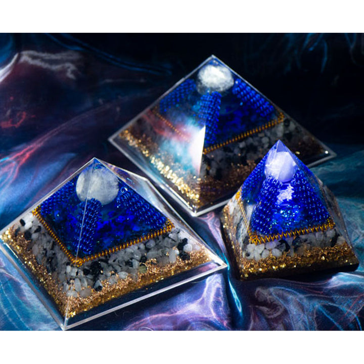 Labradorite Olivenorma con piramide di orgone occhio di tigre