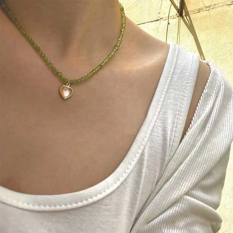 Collana con ciondolo in metallo con cristallo naturale Olivenorma