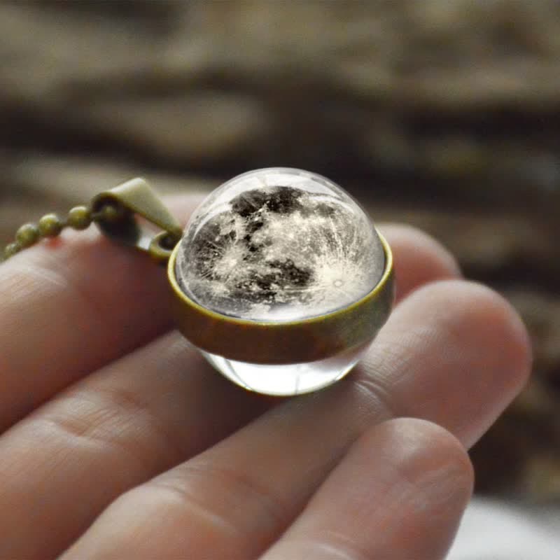 Collana con sfera in vetro di luna e colori Olivenorma