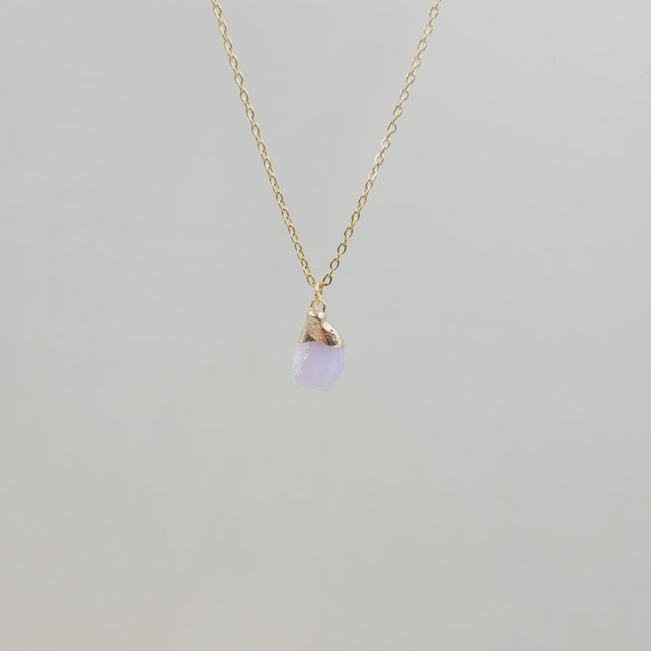 Collana con pietra preziosa grezza di cristallo irregolare Olivenorma 
