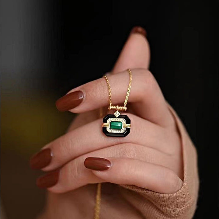 Collana vintage Olivenorma "Oltre l'Oasi" in smeraldo