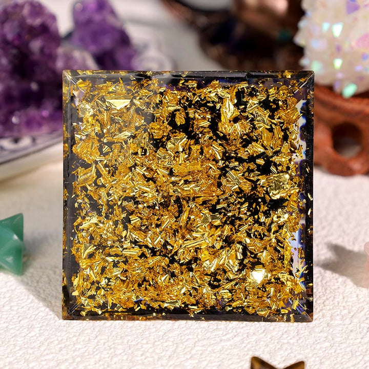 Olivenorma Ametista Ossidiana Occhio di Horus Piramide di Orgone