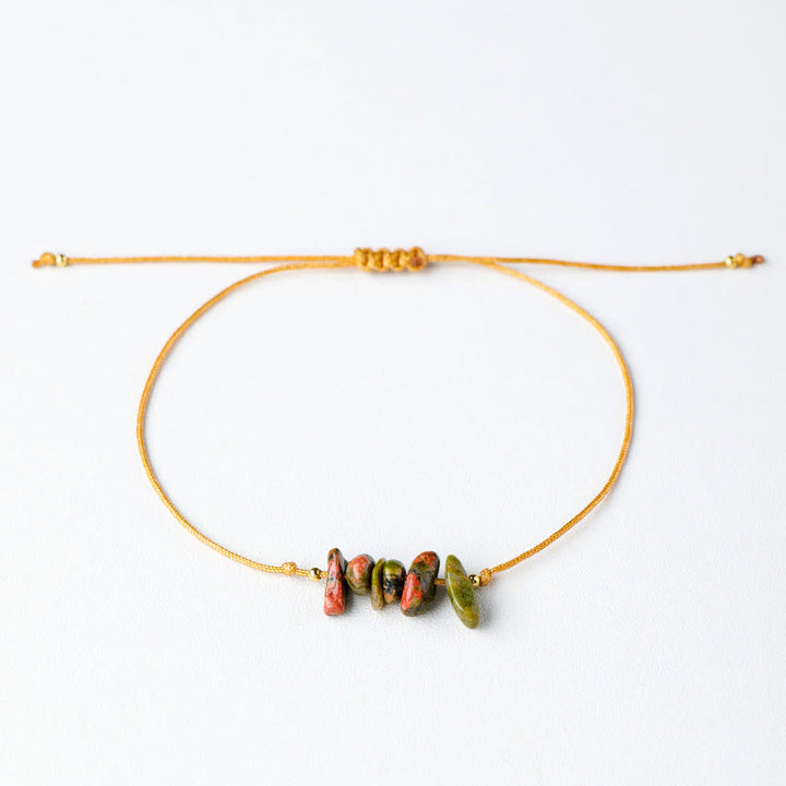 Bracciale intrecciato con pietre preziose irregolari "Nature's Healing Wishes" Olivenorma