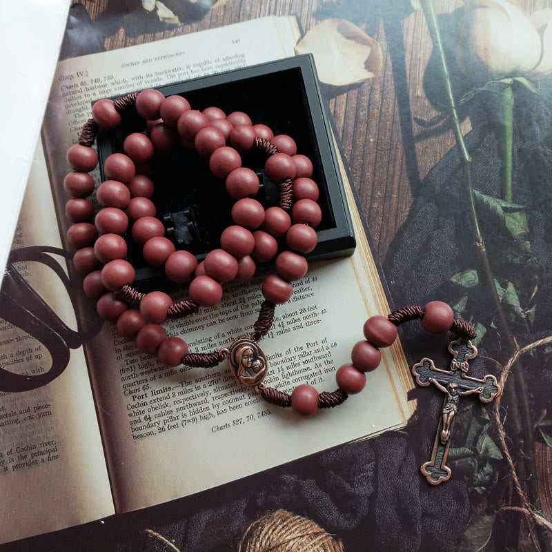 Olivenorma Collana Rosario Croce Perline Legno Rosso Marrone 10mm